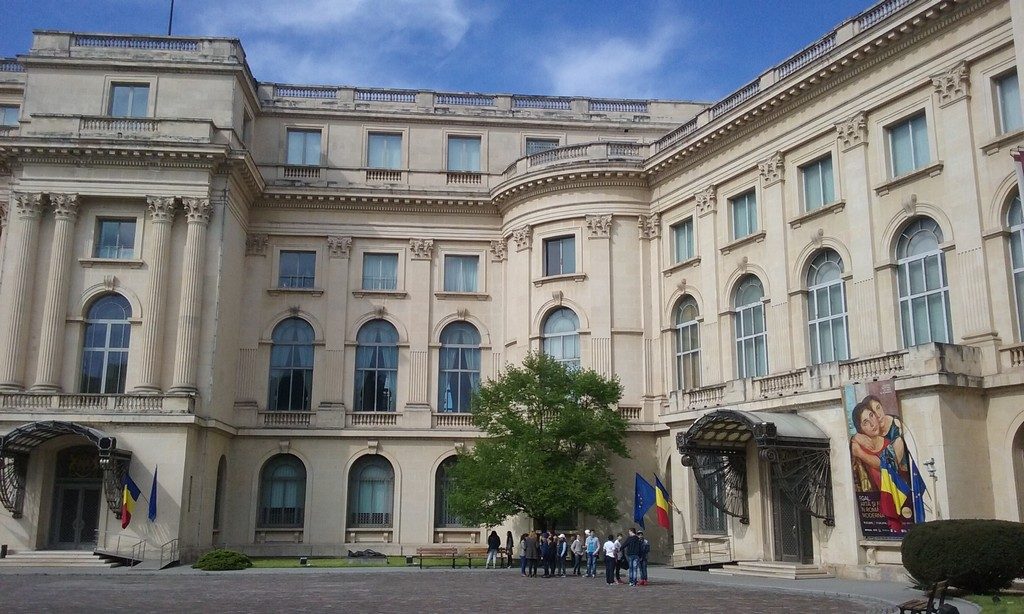Palatul Regal, Muzeul National de Arta, infoturist, obiective turistice in Bucuresti