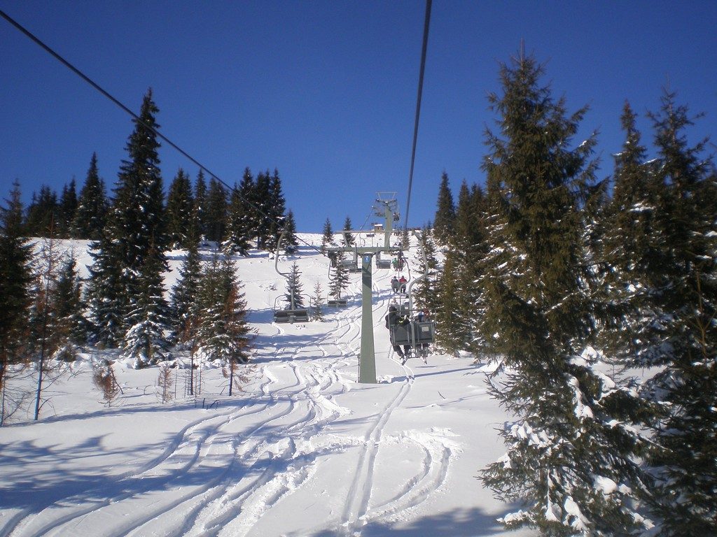 Craciun, revelion, zapada, partie de schi in Transilvania pe langa Cluj, Baisoara