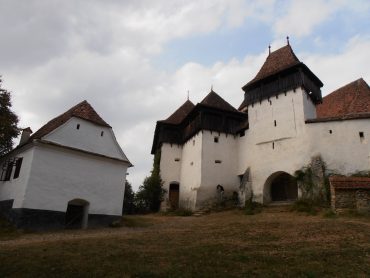 cetatea taraneasca de la Viscri, obiective turistice in Transilvania, Romania