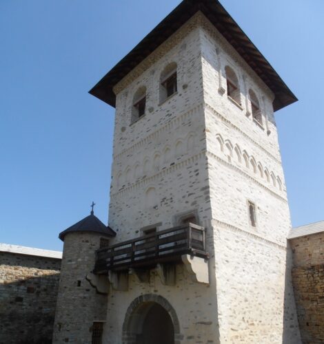 Biserica fortificata Zamca, obiective turistice din Suceava, atractii turistice Romania