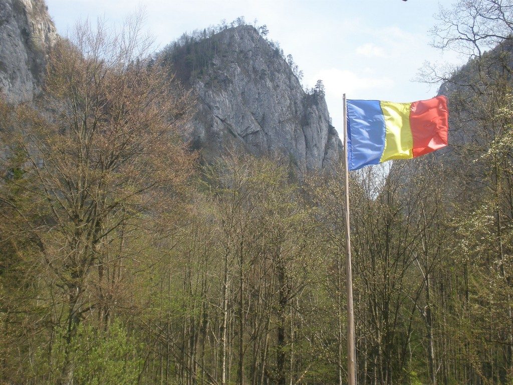 Traseu in Rezervatia Buila Vanturarita, obiective turistice Romania, Valcea, infoturism, concediu
