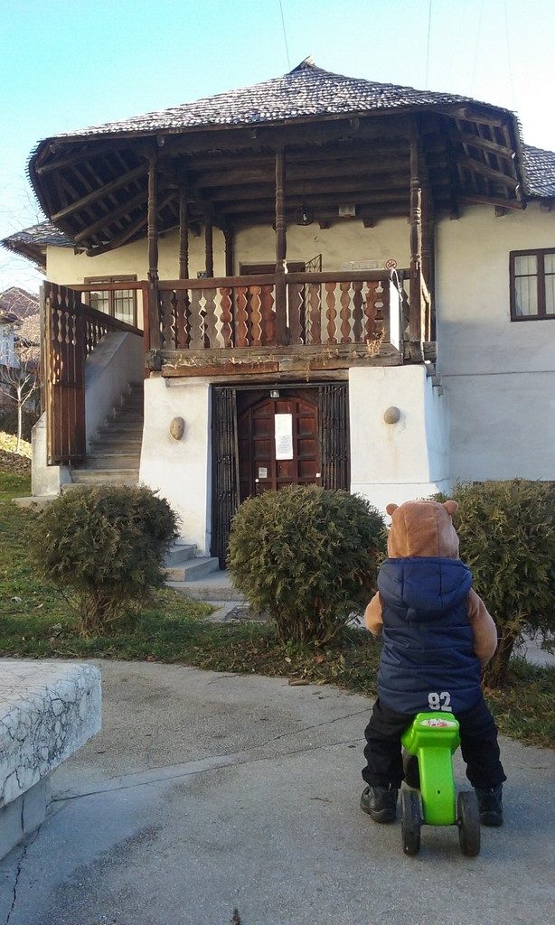 Casa Memoriala Anton Pann, Muzeul de Arta, Ramnicu Valcea, obiective turistice Romania, muzee, parcuri, gradina zoologica, muzeul de istorie