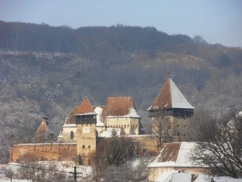 biserica fortificata din Ighisu Nou, obiective turistice in judetul Sibiu, Din Sibiu la Valea Viilor, Sit Unesco