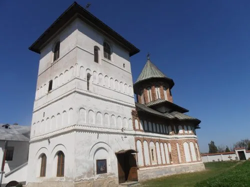 DE LA CRAIOVA LA JITIANU, BRANCOVENI SI SUCIDAVA