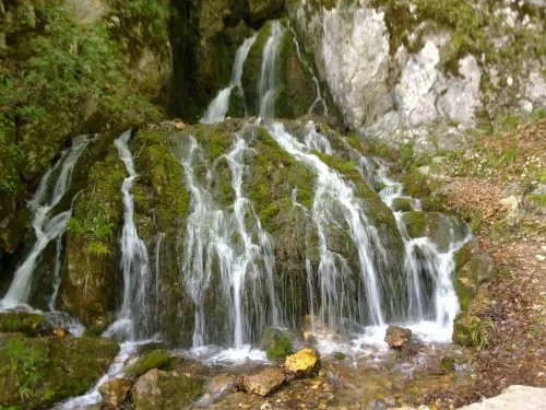 Schitul Pahomie, Buila Vanturarira