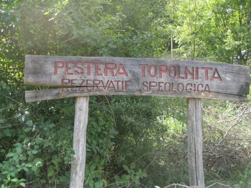 INCURSIUNE IN PESTERA TOPOLNITA