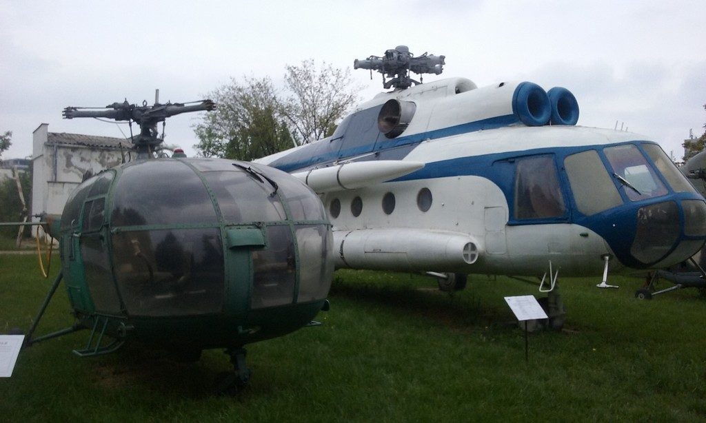Muzeul Aviatiei din Bucuresti, obiective turistice Romania, Traian Vuia, Aurel Vlaicu, avion, elicopter