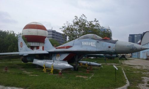 Muzeul Aviatiei din Bucuresti, obiective turistice Romania, Traian Vuia, Aurel Vlaicu, avion, elicopter