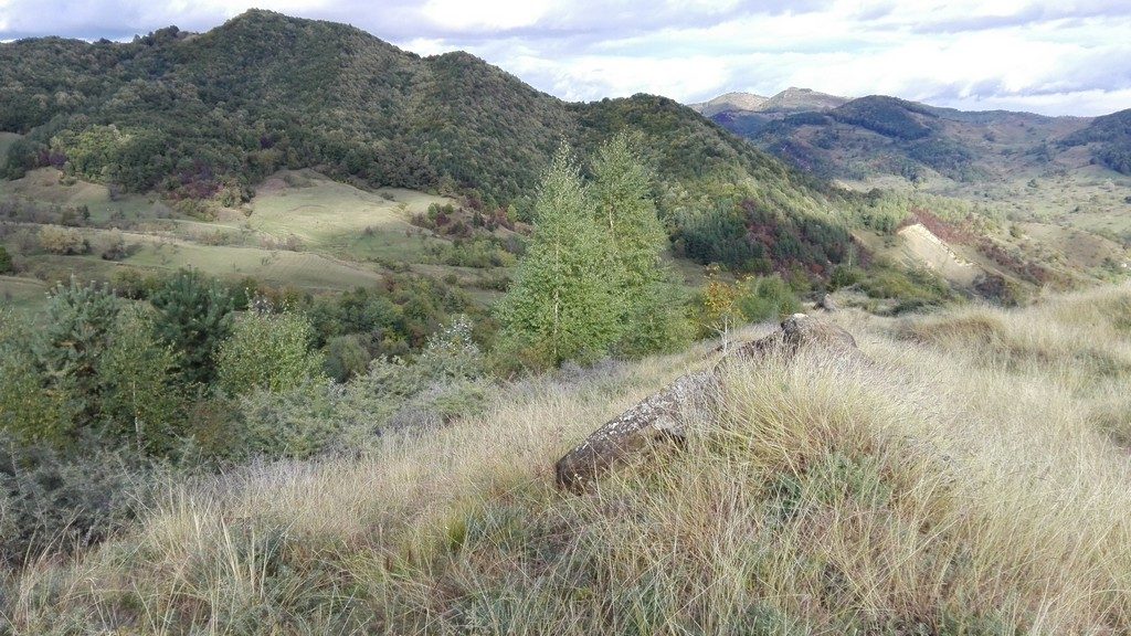 Babele de la Ulmet, Trovanti, Obiective turistice Buzau,