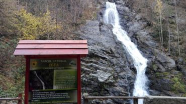 Cascada Lotrisor, Obiective turistice pe Valea Oltului