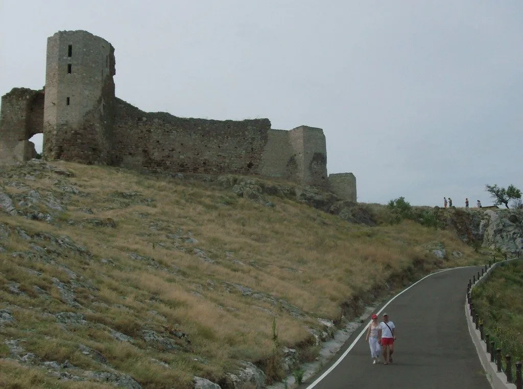 Cetatea Heraclea