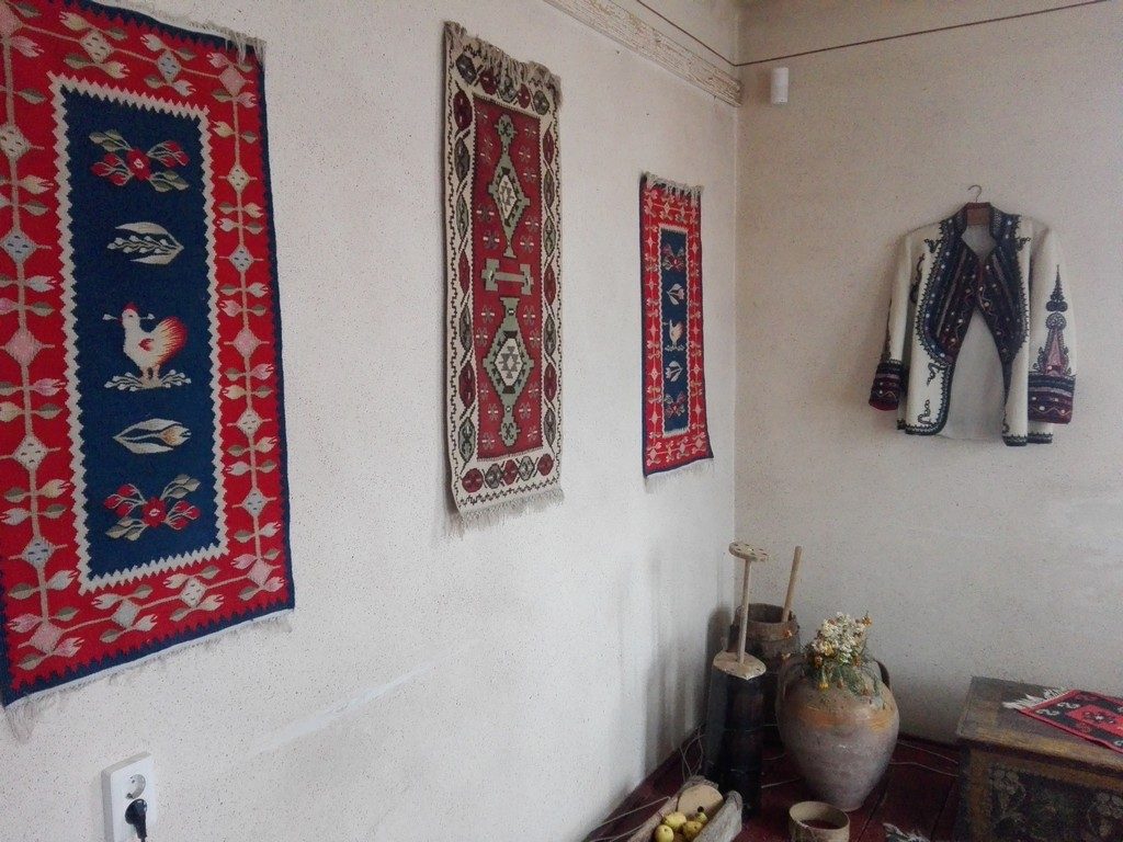 Casa memoriala Alexandru Cioranescu, Moroieni, obiective turistice Dambovita, Romania, Valea Ialomitei