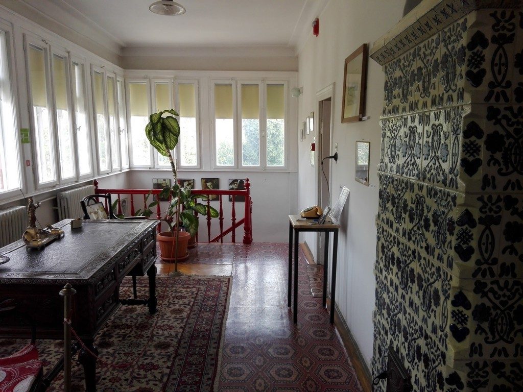 Casa memoriala Tudor Arghezi, obiective turistice Bucuresti