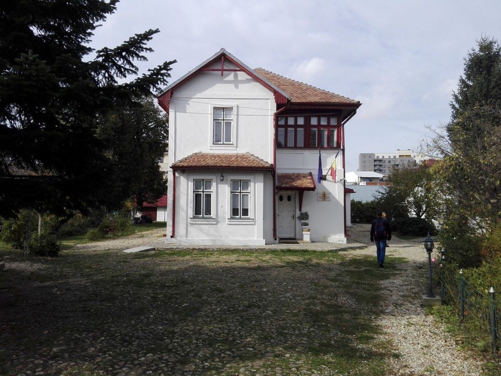 Casa memoriala Tudor Arghezi, obiective turistice Bucuresti