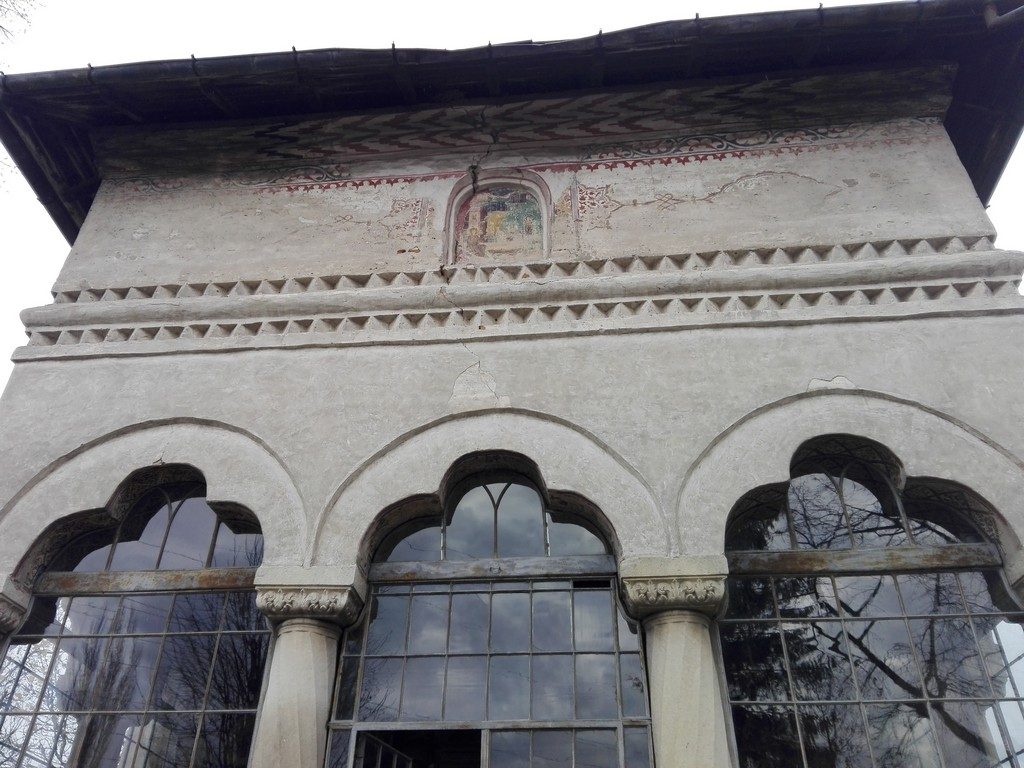 Curtea domneasca si biserica Doicesti, Targoviste, obiective turistice Constantin Brancoveanu, Romania