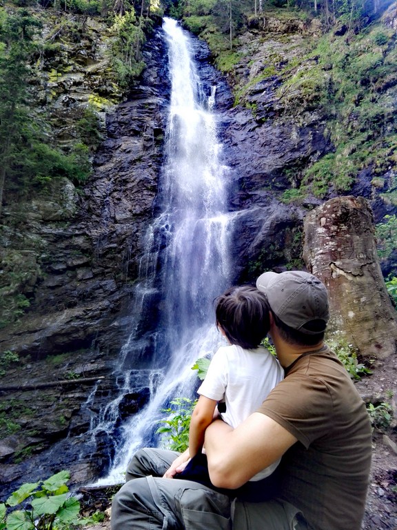 Cascada Scorusu sau a lui Ciuca, Malaia Valcii, Valcea obiective turistice, Valea Oltului, Transalpina, Vidra, Voineasa, Romania