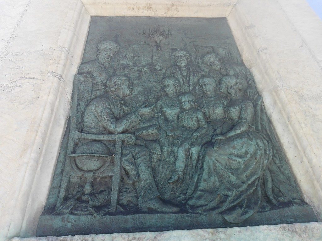 Piata Universitatii, statuia lui Mihai Viteazul, ion Heliade Radulescu, Gheorghe Lazar, Spiru Haret