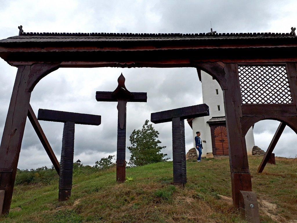 Calvarul secuiesc de la Vetca, Sangeorgiu de Padure, obiective turistice Mures