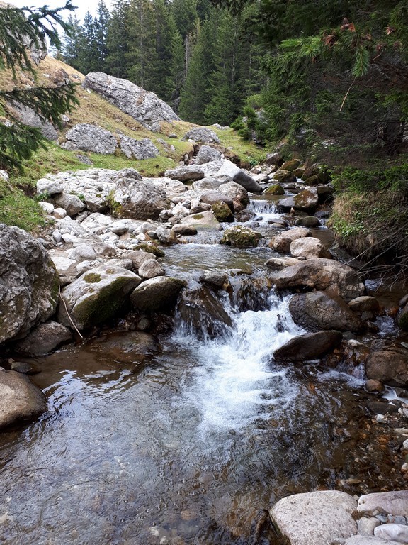Padina, Bucegi, Cascada Obarsia Ialomitei, obiective turistice Romania
