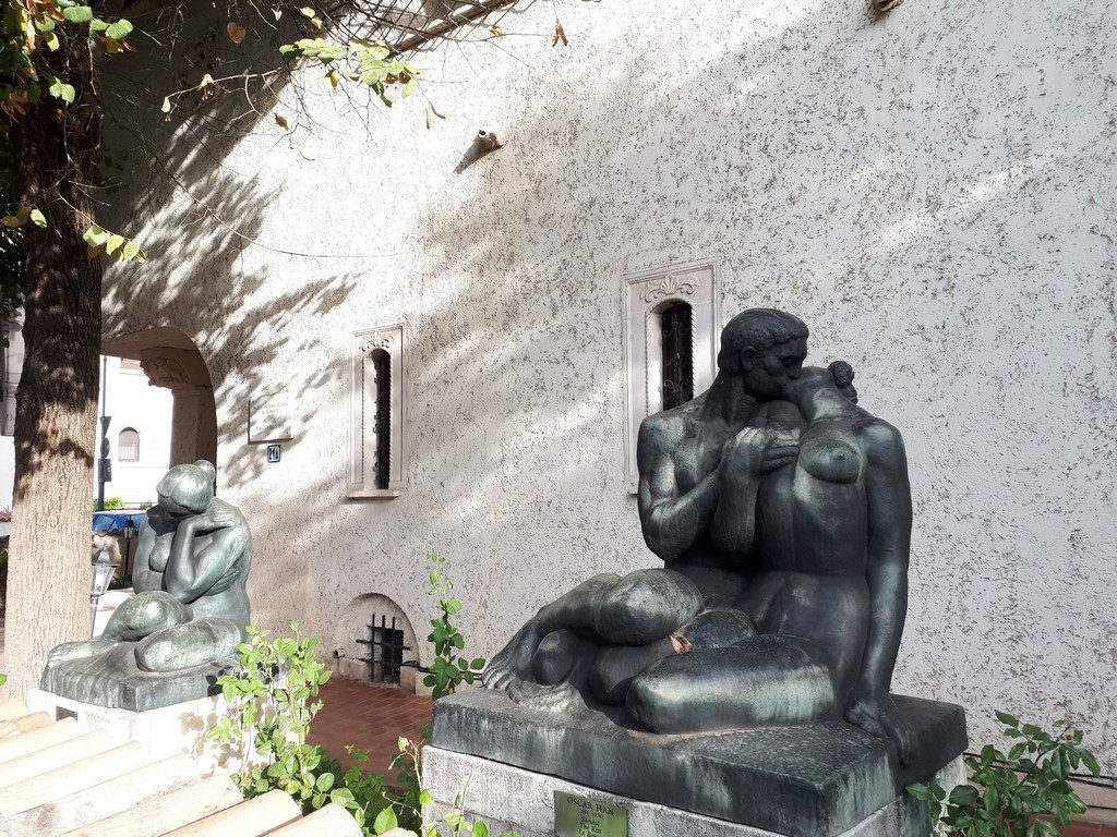sculpturi Oscar Han, Muzeul de arta Zambaccian Krikor, obiective turistice Bucuresti, Romania