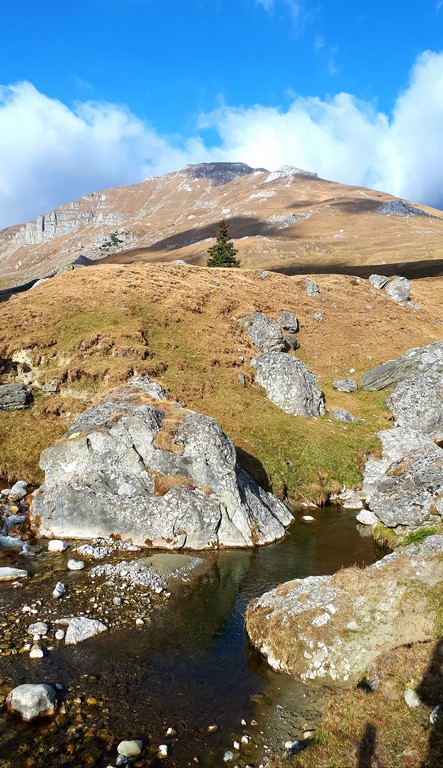 Gura de Rai, Bucegi, Padina, Cascada Obarsia Ialomitei, obiective turistice Romania