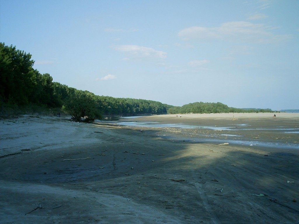 Obiective turistice Giurgiu, Romania, Muzeul Judetean, arhitectura, cetatea, faleza, arta, Perla