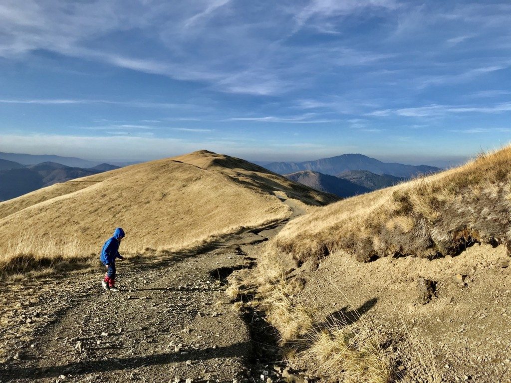 Drumetie cu copiii in Muntii Baiului, varful Baiutu, Sinaia, Busteni, Azuga telegondola, Piscu cainelui, cu bicicleta, Culmea Zamora