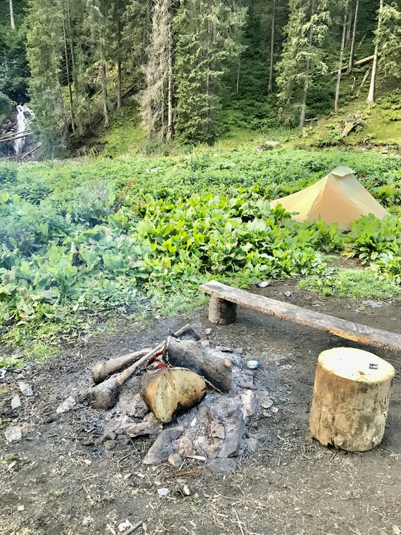 Varful Moldoveanu, Valea Rea, Muntii Fagaras, Romania, obiective turisticee, traseu montan, stana lui Burnei