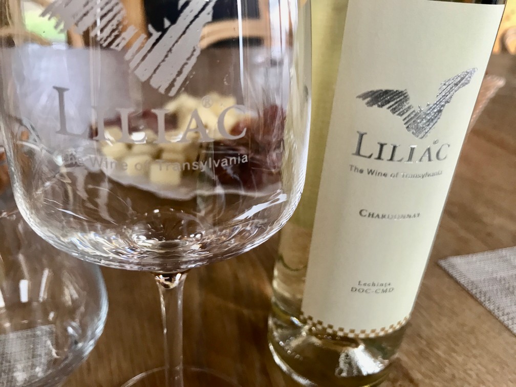 Crama-Liliac-Batos-Mures-Podgoria-Lechinta-Degustare-vinuri-cazare-in-vie-turism-viticol-oenologic-Liliac-Lodge-Cabana-Liliac-40